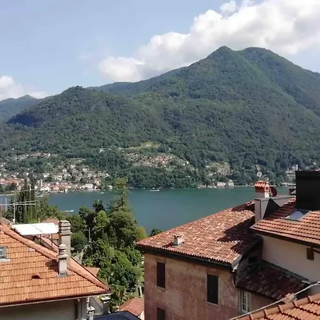 Piccola Torre Мольтрасио