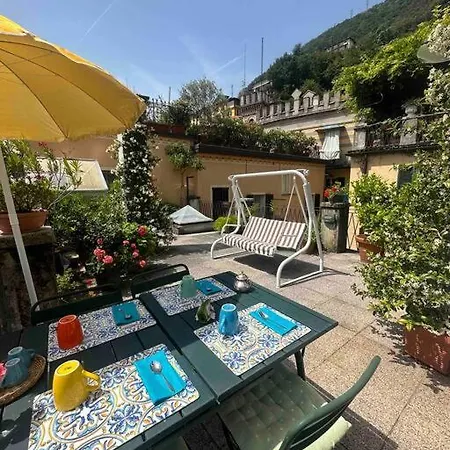Vakantiehuis Piccola Torre Moltrasio