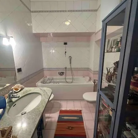 Vakantiehuis Piccola Torre Moltrasio